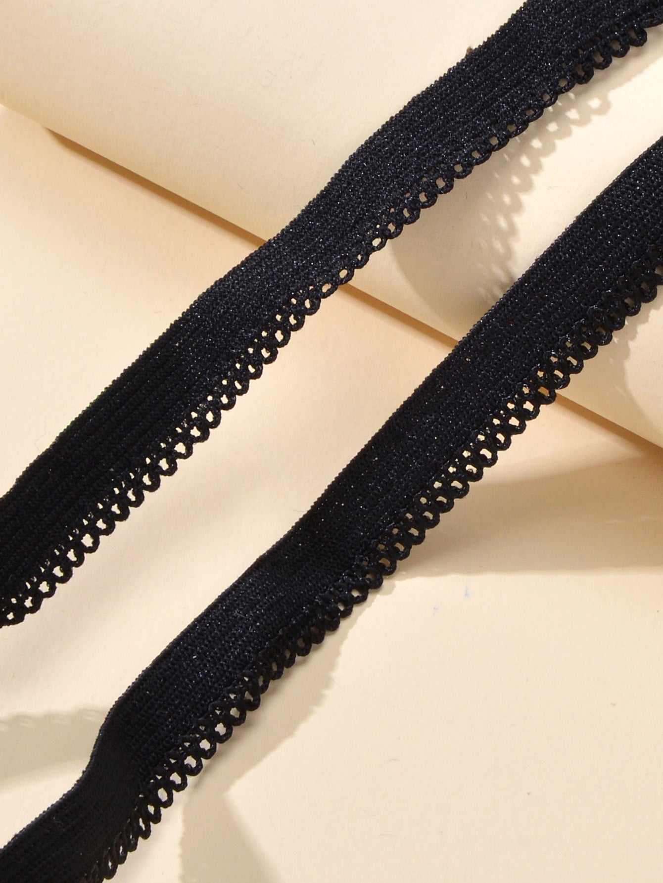 Gothic Elastic Leg Ring Belt Black Lace Bow tie Thigh Ring Garters Body Jewelry