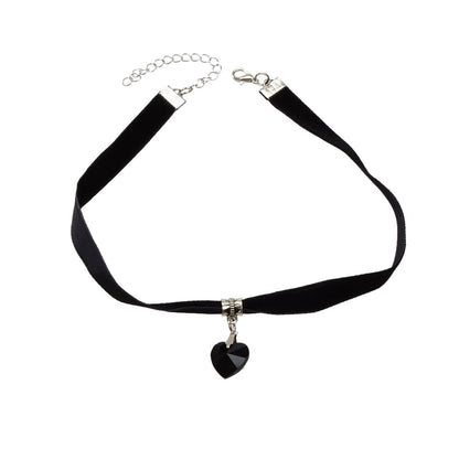 Gothic Style Black Velvet Choker Heart Charm Necklace Punk Halloween Accessories
